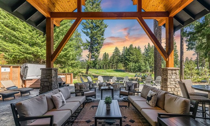 Cle Elum Casa | 5 Star Luxury+3 EnSuites|Overlooking Hole#4 +Discover Something Extra