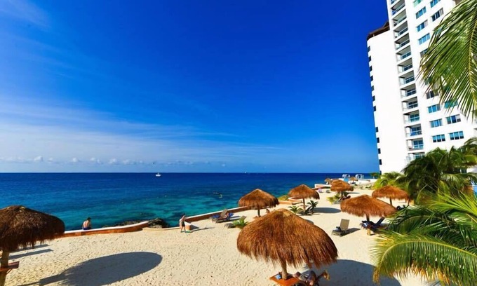 Zona Hotelera Norte Condominio | Vida de lujo de 5 estrellas: condominio frente al mar de 3 habitaciones: Peninsula Grand