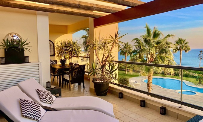 Porto de Mos Apartamento | APARTAMENTO DE 5 * ESTRELLAS CON VISTA AL MAR- Junto a la playa, 2 piscinas, sauna, jacuzzi, jacuzzi, gimnasio