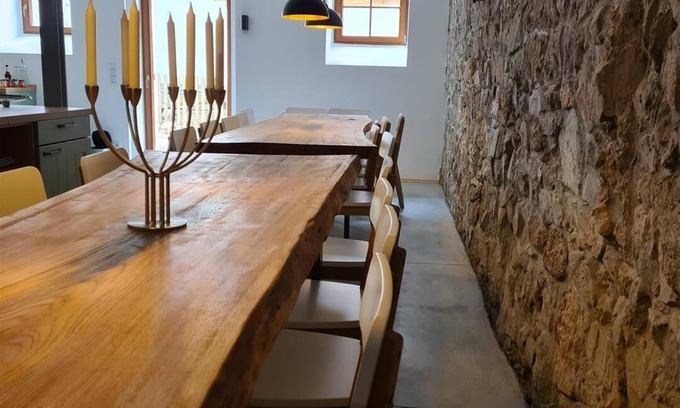 Kohren-Sahlis Casa | Casa de vacaciones alojamiento para grupos Burgscheune Gnandstein