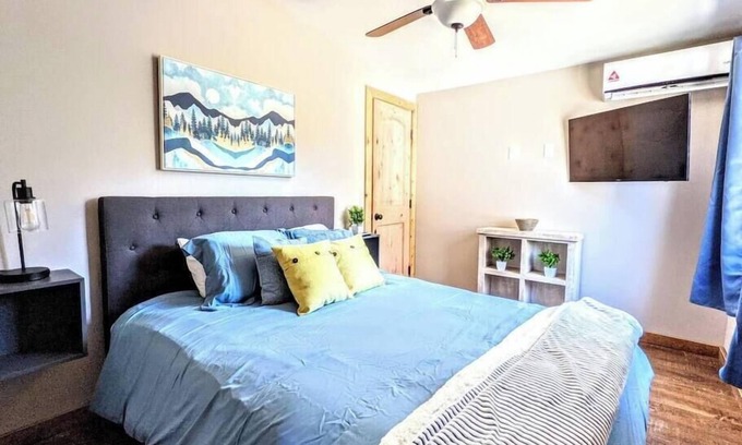 Pauma Valley Cabina | # 5. The Tipsy Turkey's Den - 1 Bedroom with Amazing Views