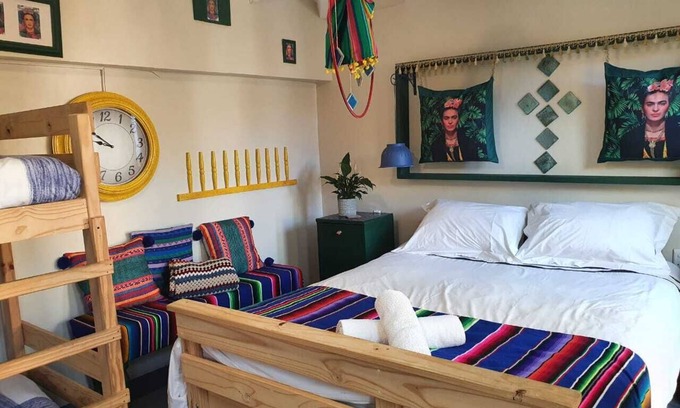 Strand Cabaña | 8 Sleeper Unit - Cabaña en una casa de huéspedes