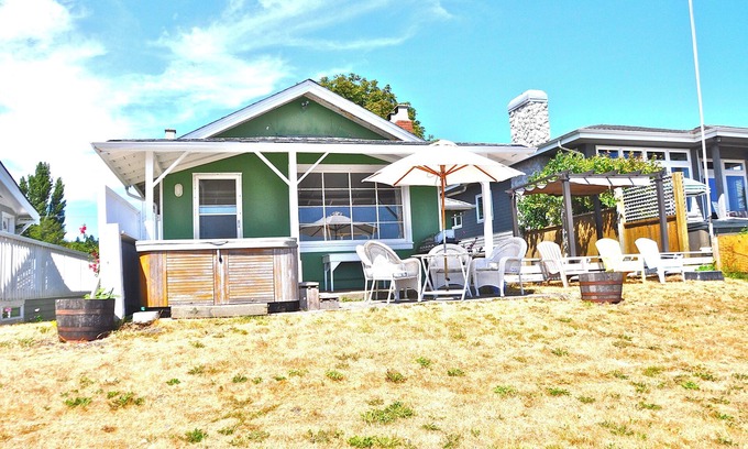 Point Roberts Cabaña | ¡50 pies de South Beach y solo 45 minutos del centro de Vancouver!