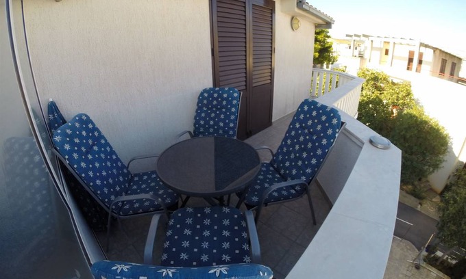 Rogoznica Apartamento | 50 m² Apartamento ∙ 1 habitación ∙ 4 huéspedes