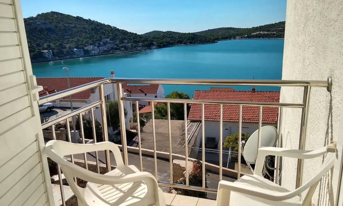 Tijesno Apartamento | 50 m² Apartamento ∙ 2 habitaciones ∙ 5 huéspedes