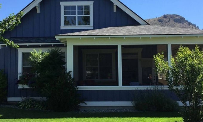 Oroville Casa | Cabaña familiar estilo años 50 en el complejo privado Lake Osoyoos- tiene capacidad para 12