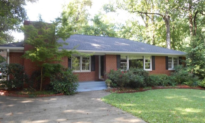 Marietta Casa | 500 Feet Frontage on Sope's Creek