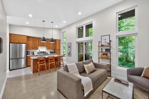 Thiensville Casa | 500 House - Unit A townhouse