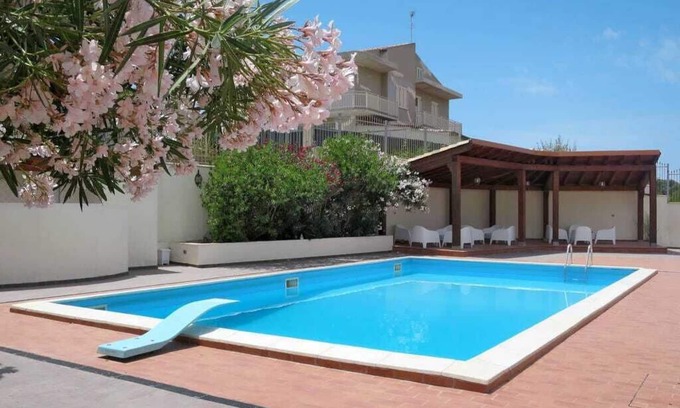 Realmonte Apartamento | ¡A 500 metros de la playa Scala dei Turchi!Apto con piscina y terraza con vista al mar