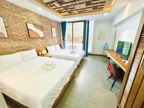 Ninh Kieu Apartamento | 505MSNK Luxe Twin Studio I Balcony & Kitchen