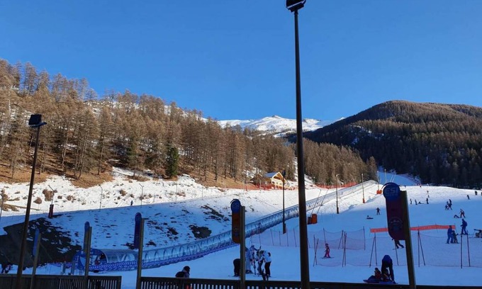 Les Orres Apartamento | 50m from ski slopes, 1st floor, view resort, fitness, swimming pool, balcony, ski locker, 38m²