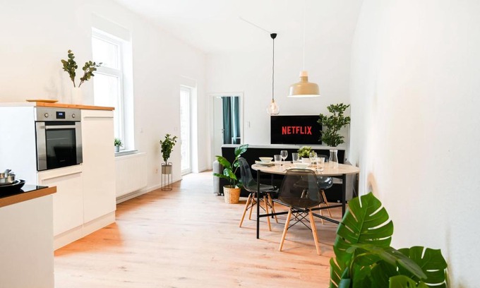 Krefeld Apartamento | 50qm Apartment in Krefeld zentral gelegen mit hohen Decken - BEUYS Apartments - Krefeld