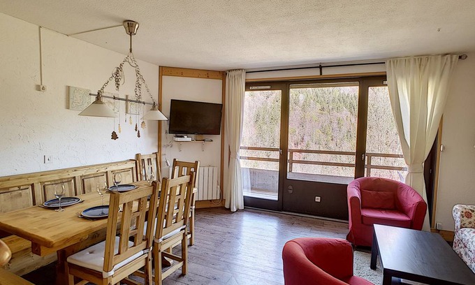 Saint-Jean-dʼAulps Apartamento | 51 m² Apartamento ∙ 3 habitaciones ∙ 6 huéspedes
