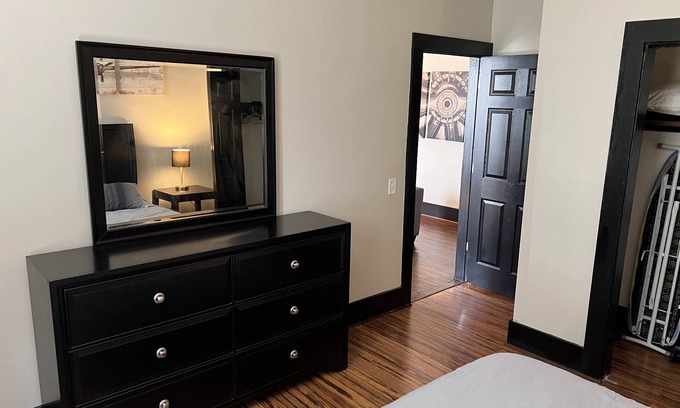 Fuquay-Varina Apartamento | 523 B - Downtown Apartment Historic Hotel