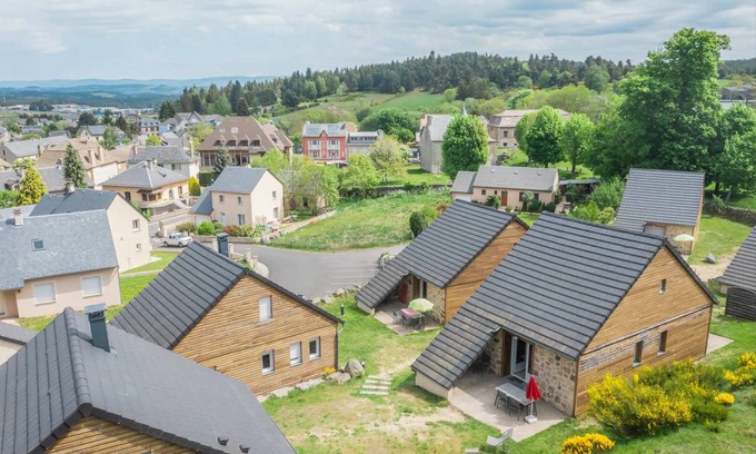 Aumont-Aubrac Casa | 53 m² Casa ∙ 3 habitaciones ∙ 8 personas