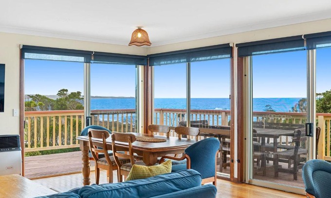 Dalmeny Casa | 54 Noble Parade