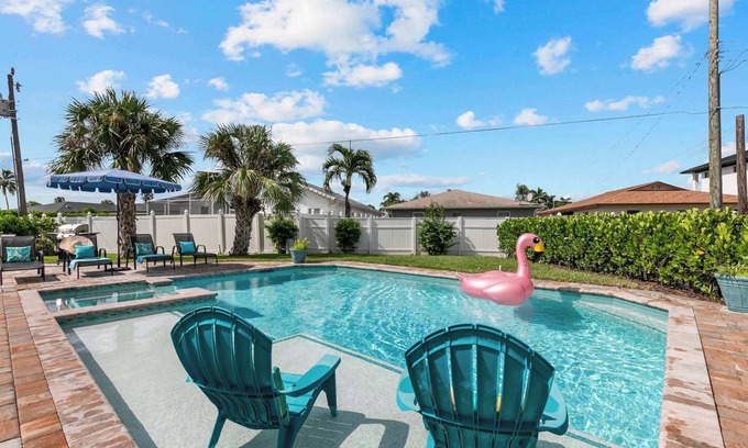 Naples Park Apartamento | 541 SeaScape Cottage · Walk2Beach