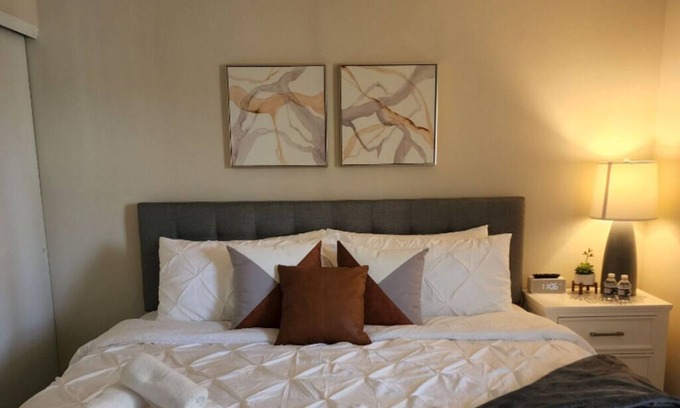 Odenton Apartamento | 55 Roku TVs***2-King Beds***9mi Airport***3mi Base