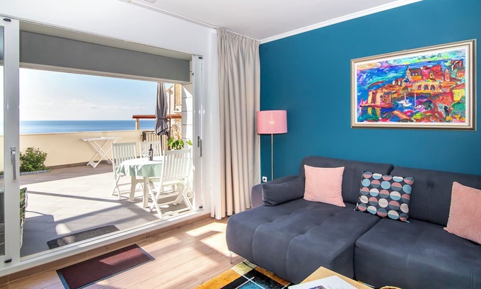 Ploce Apartamento | 55 Stairs Apartment - apartment with 60m terrace facing the sea and the Old Town