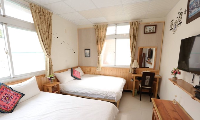 Danei District Cama Y Desayuno | 556Homestay