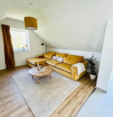Rabenstein Apartamento | 55m2 Chemnitz Rabenstein Kids Welcome, Wifi, Privater Parkplatz, Waschmaschine, Babybett, Klimaanlage