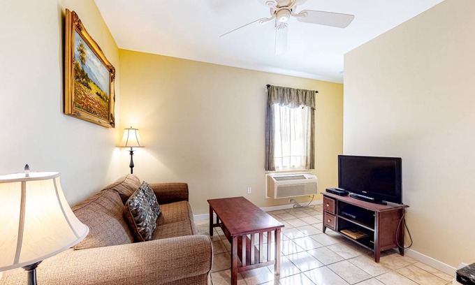 Northeast Harbor Hotel | 57 m² Hotel ∙ 2 habitaciones ∙ 5 huéspedes