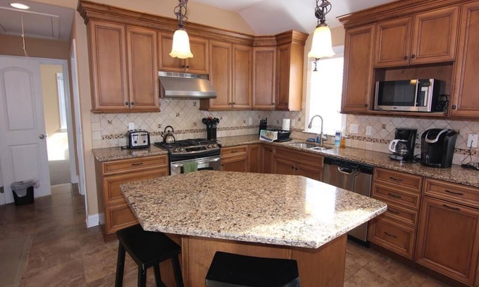 Dennisville Casa | 5709 Landis, Unit:South