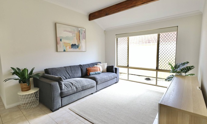 Marangaroo Casa | 558 Homely in Marangaroo family home