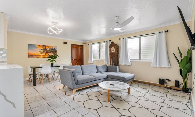 Ewa Casa | Ewa Beach Family Home - 5BR/3BA Near Beach & Golf Courses