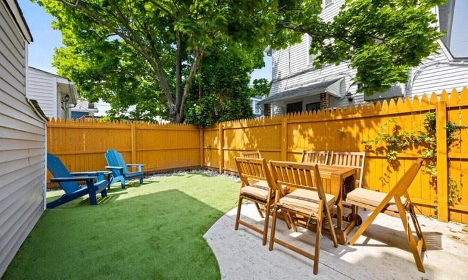 Ventnor City Casa | 5BR Beach Home - Sleeps 12 - 3 Blocks to Beach