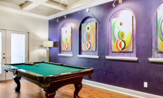 Brandon Casa | 5BR Heated Pool Home in Brandon - Pool Table
