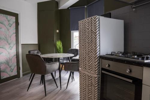 East Acton Apartamento | 5C- Stylish Urban Retreat - Spacious 2 Bed Flat