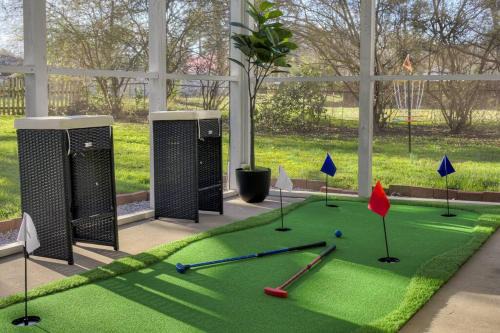 National Hills Casa | 5min drive to AN Golf Club l Pet-Friendly l Big Backyard, BBQ & Fun Activities