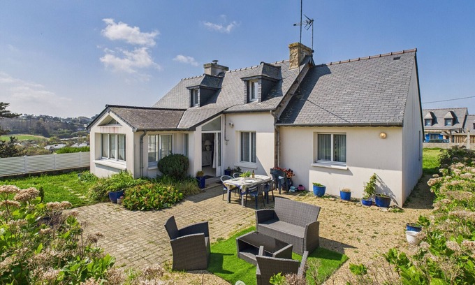 Trevou-Treguignec Chalet De Esquí | Casa para 8 con gran jardín a 150 m del mar