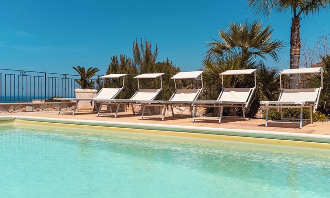Alcamo Marina Villa | 4 APARTAMENTOS HASTA 22 PERSONAS A 150 MT DE LA PLAYA ALQUILER DE COCHES WI FI