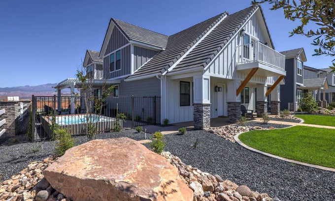 St. George Casa | 6 Bed | Swim Spa | Resort pool | Lazy River | Mini Golf | SP