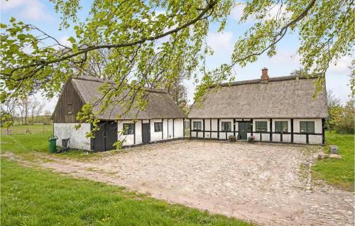Arnager Casa | 6 Bedroom Cozy Home In Rønne