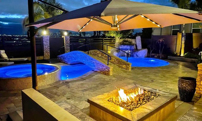 Bay Park Casa | Spacious 6-Bedroom Luxury Home in Mission Bay with Pool, Gym, & Expansive Views