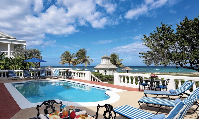 Montego Bay Villa | 6 bedroom Ocean View Private pool Staffed with cook, housekeeper and butler