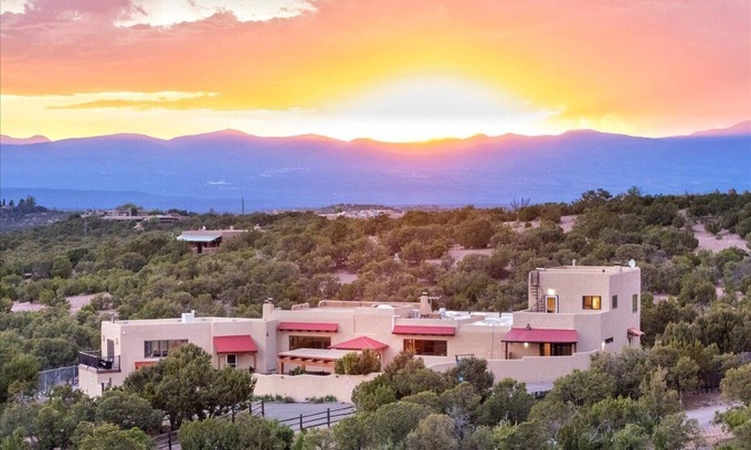 Santa Fe Casa | 6-Bedroom Santa Fe Adobe Estate with Indoor Pool, Pickleball, Horses and Privacy