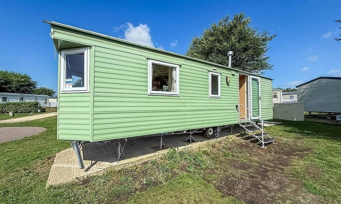 Great Yarmouth Casa | 6 berth caravan at Cherry Tree Holiday Park in Norfolk ref 70724C
