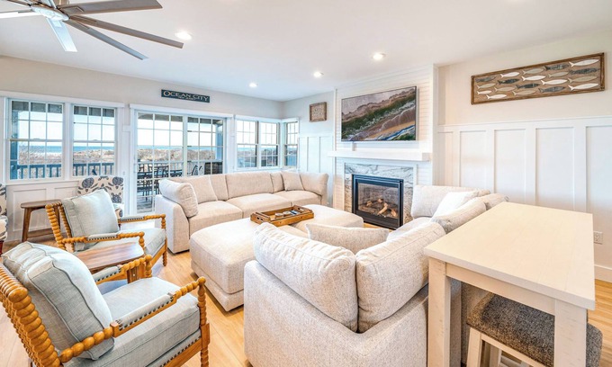 Gold Coast Condominio | 6 BR Beachfront Paradise on the Gold Coast– Sleeps 18!