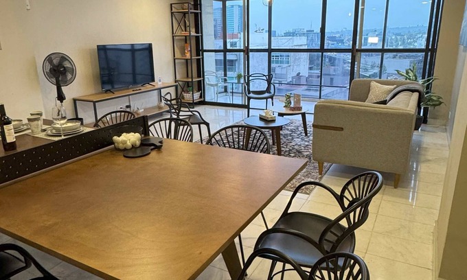 Los Morales Apartamento | 6-BR Posh Polanco pad: Desks in every room!