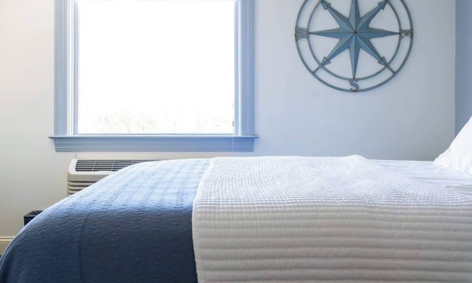 Middletown Casa | #6 | Comfy Room w/Queen-bed