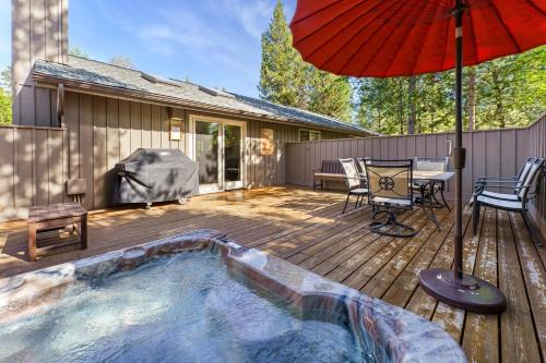 Deer Park Casa | 6 Dutchman home