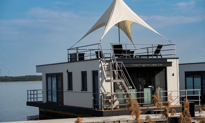 Laasow Alquiler De Eote | 6. floating vacation home Albatros - Floating vacation homes Gräbendorfer See