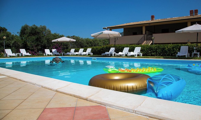 Torrenova Condominio | 6-guest apartment, pool and beach, one step from Capo d'Orlando.