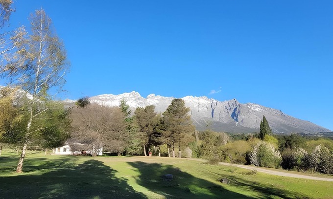 El Bolsón Casa | 6 hectare farm for up to 10 passengers one mile from the center of El Bolsón