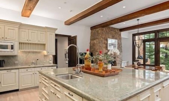 Aspen Casa | 6 Home-Aspen Highlands, Gym, Hot Tub, Pool Table