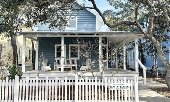 Seaside Cabaña | 6 Houses to Beach in Seaside, FL! Blue Suede Shoes!
